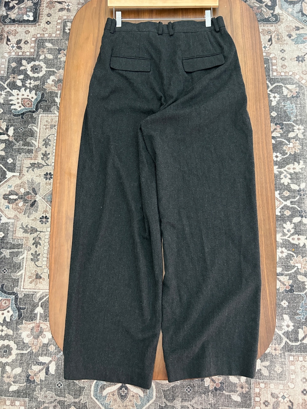 Zara Women’s Black Wide-Leg Pleated Trousers - Picture 2 of 5